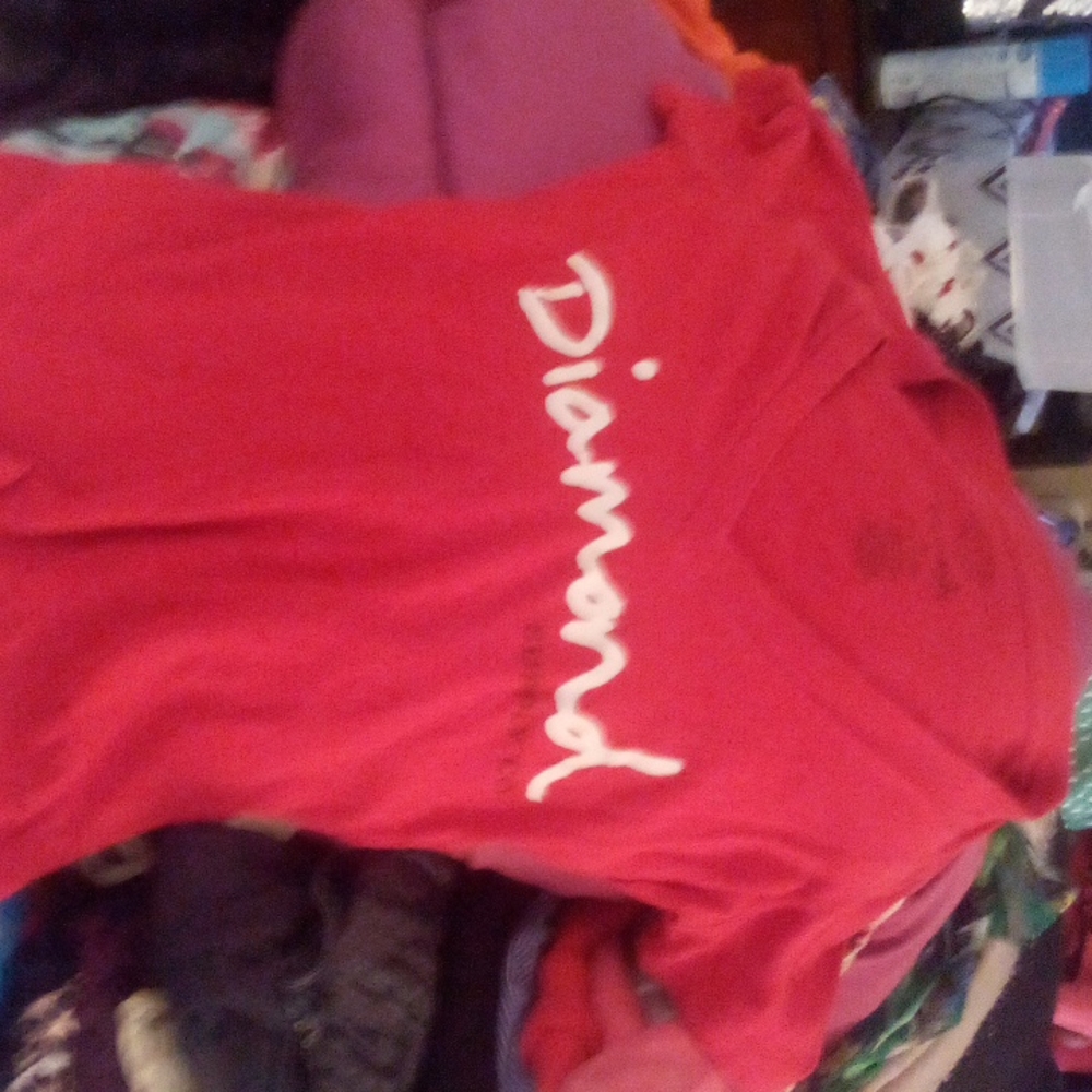 Diamond v neck